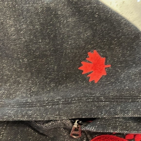 Roots cabin zip hoodie youth XL 11-12 years in black pepper - Picture 6 of 8